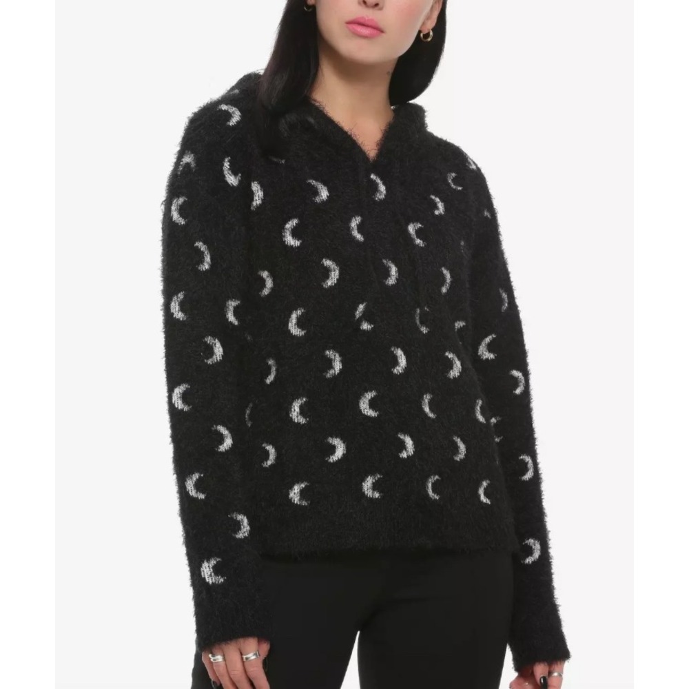 Hot Topic Black Fuzzy Eyelash Knit Crescent Moon Hoodie Pullover Sweater Size 1